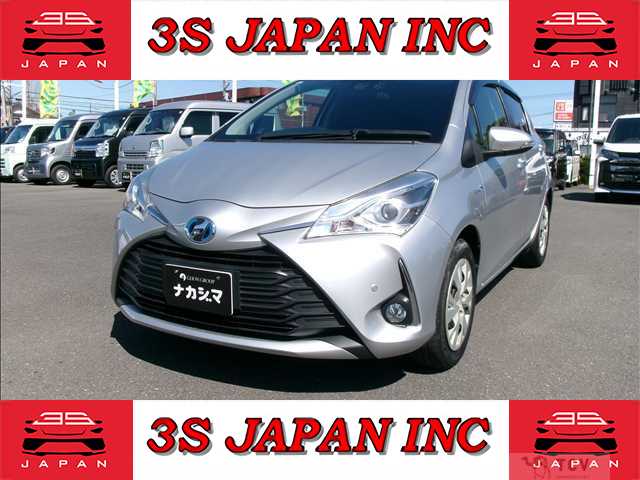 2017 Toyota Vitz