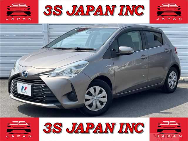 2017 Toyota Vitz