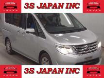 2015 Nissan Serena