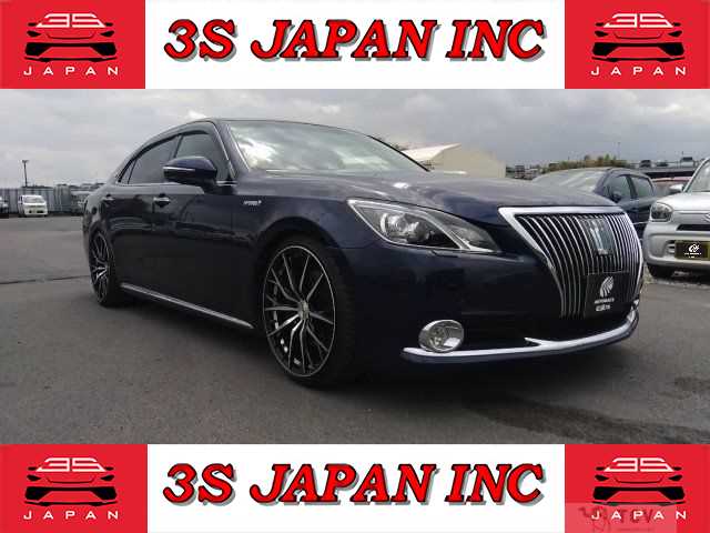 2015 Toyota Crown Majesta