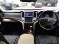 2015 Toyota Crown Majesta