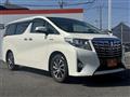 2015 Toyota Alphard Hybrid