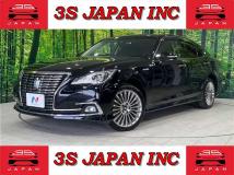 2016 Toyota Crown Hybrid