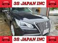 2015 Toyota Crown Hybrid