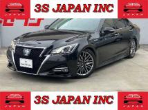 2017 Toyota Crown Hybrid