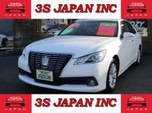 2015 Toyota Crown Royal Series
