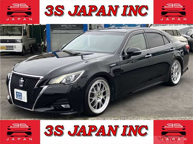 2015 Toyota Crown Athlete Series