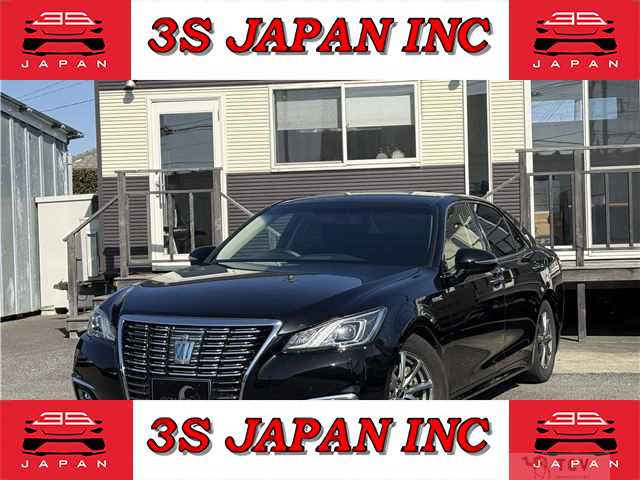 2016 Toyota Crown Hybrid