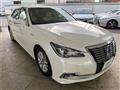 2016 Toyota Crown Hybrid