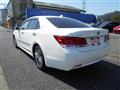 2015 Toyota Crown Hybrid