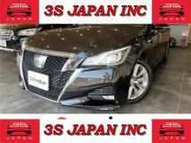 2015 Toyota Crown Hybrid