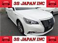 2017 Toyota Crown Hybrid