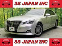 2016 Toyota Crown Hybrid