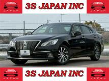 2015 Toyota Crown Hybrid