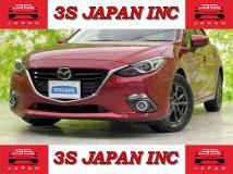 2016 Mazda Axela Sport