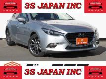 2017 Mazda Axela Sport