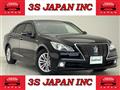 2015 Toyota Crown Hybrid