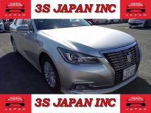 2015 Toyota Crown
