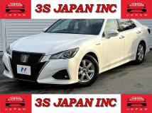 2017 Toyota Crown Hybrid