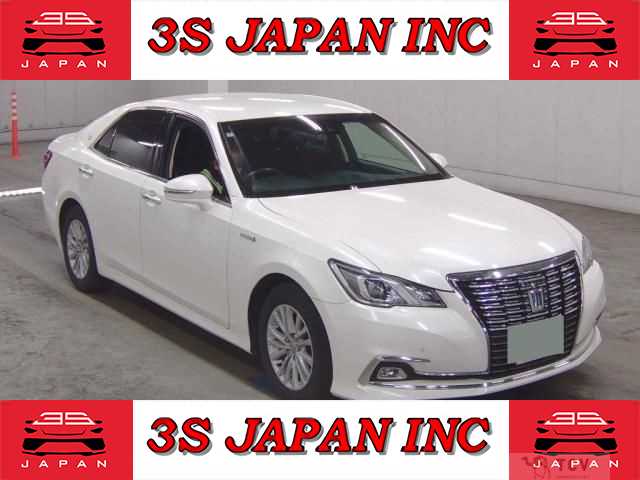 2018 Toyota Crown Hybrid
