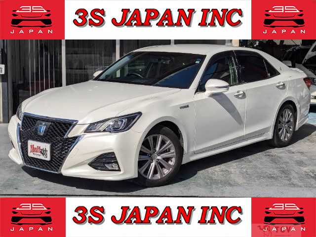 2016 Toyota Crown Hybrid