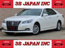 2017 Toyota Crown Hybrid