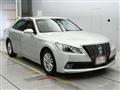 2015 Toyota Crown Hybrid