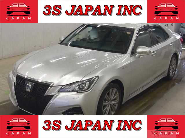 2017 Toyota Crown Hybrid
