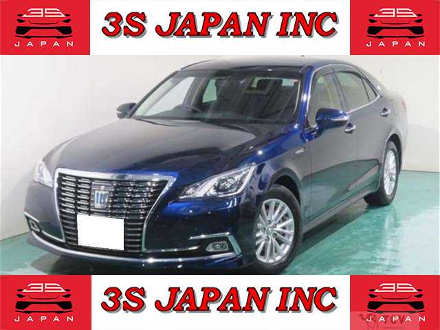 2015 Toyota Crown Hybrid