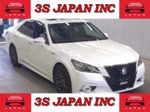2015 Toyota Crown Hybrid