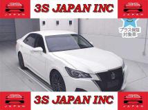 2015 Toyota Crown