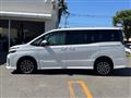 2014 Toyota Voxy