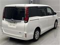 2014 Toyota Noah