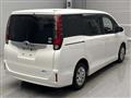 2014 Toyota Noah