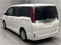 2014 Toyota Noah