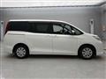 2014 Toyota Noah