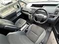 2013 Toyota Voxy