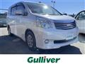2012 Toyota Noah
