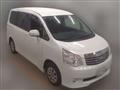 2013 Toyota Noah