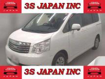 2013 Toyota Noah