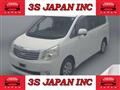 2013 Toyota Noah