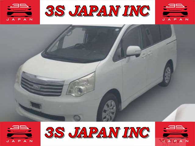 2013 Toyota Noah