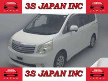 2013 Toyota Noah