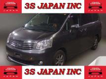2013 Toyota Noah