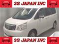 2013 Toyota Noah