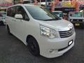 2012 Toyota Noah