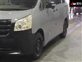 2010 Toyota Noah