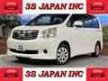 2013 Toyota Noah