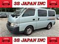 2004 Nissan Caravan