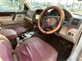 2009 Mitsubishi Pajero